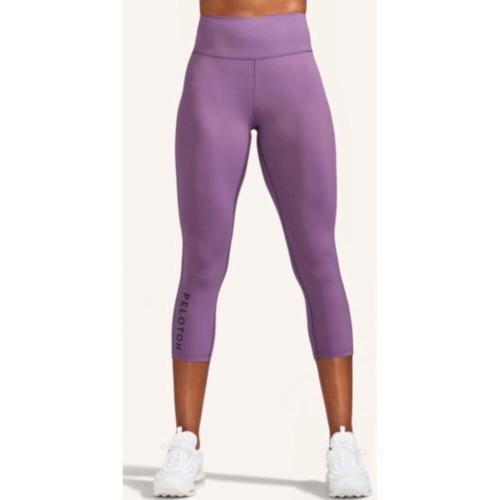 PELOTON Essential Capri Leggings Purple Small S